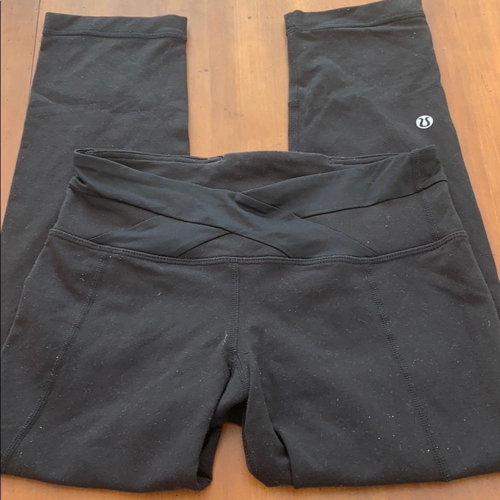Lululemon capris - Picture 3 of 3